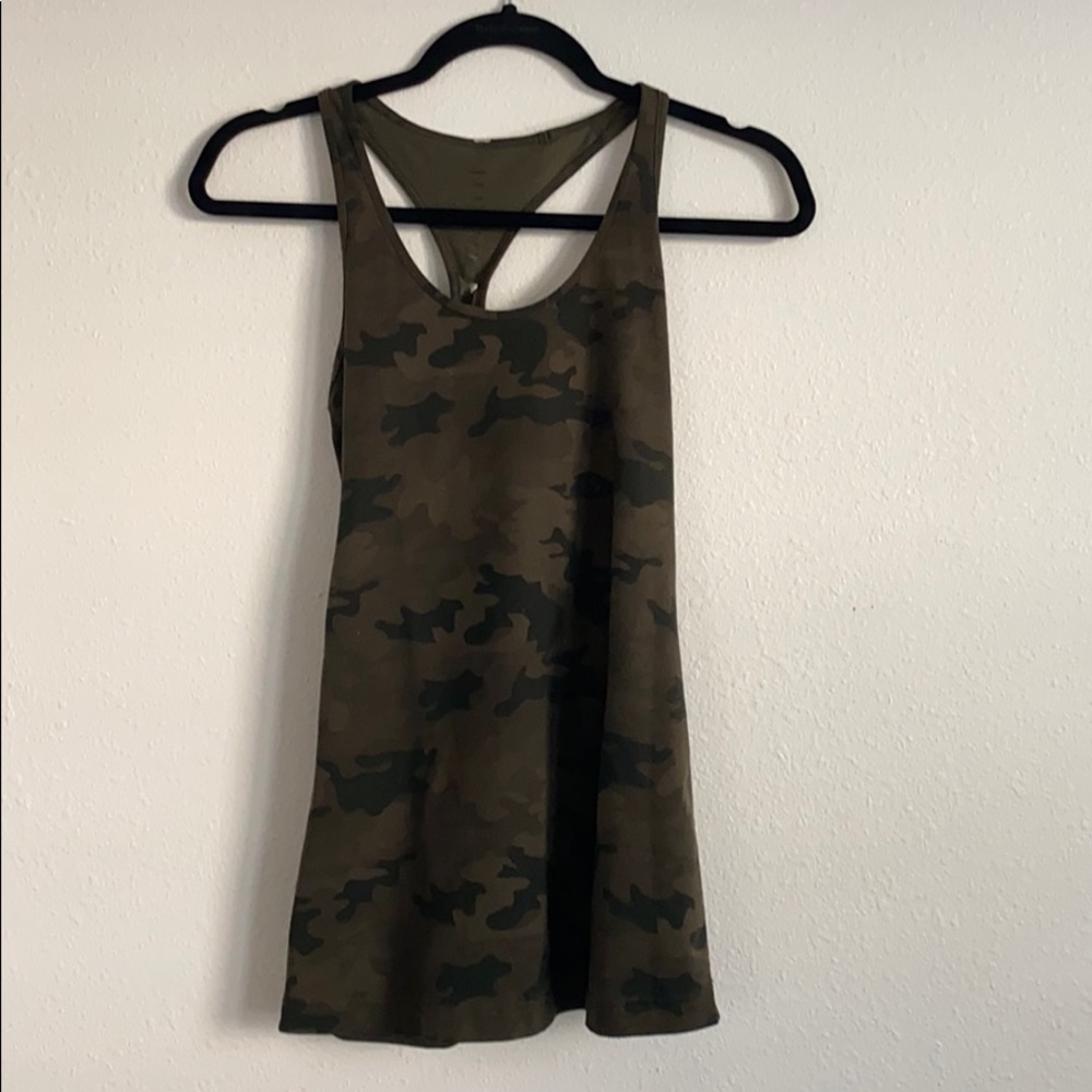Lululemon camo tank top